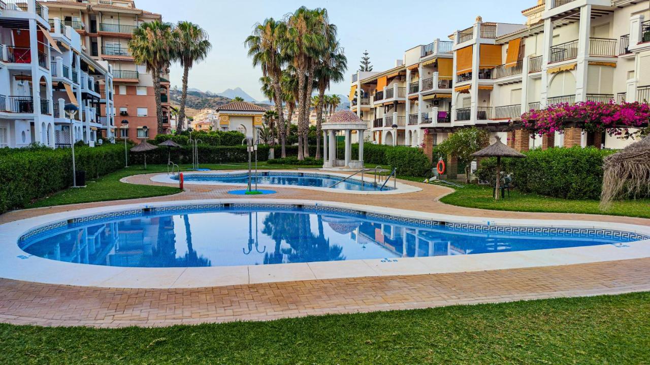 Laguna Beach Costasol - Alojamientos La Torre Torrox Exterior foto